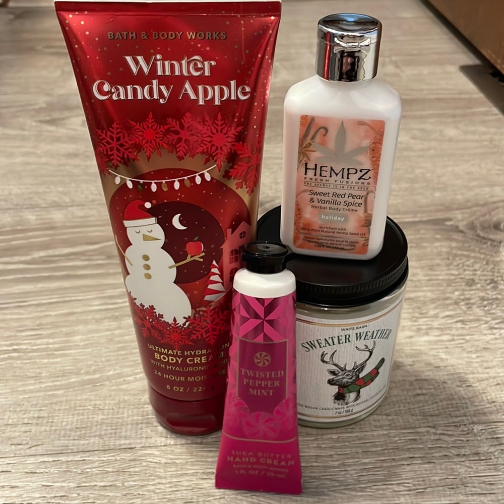 Bath and Body Works lotion and candle set